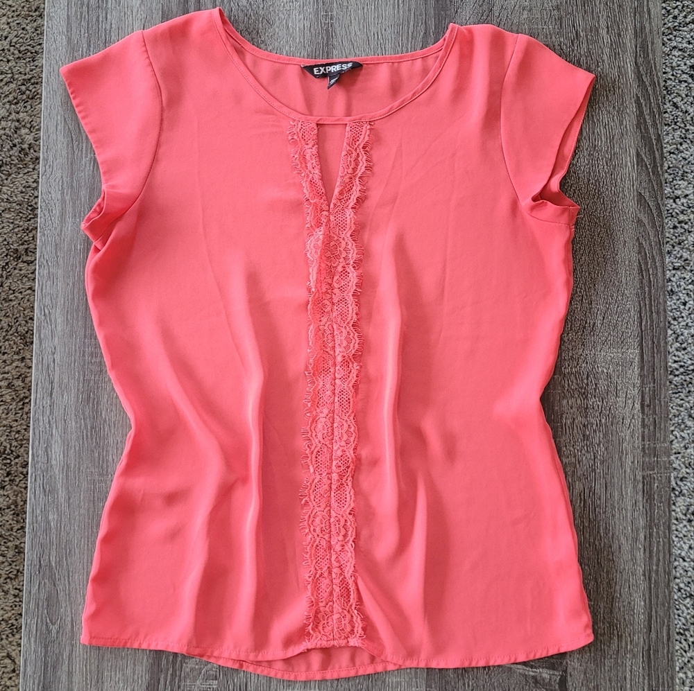 Express Blouse - Picture 3 of 4